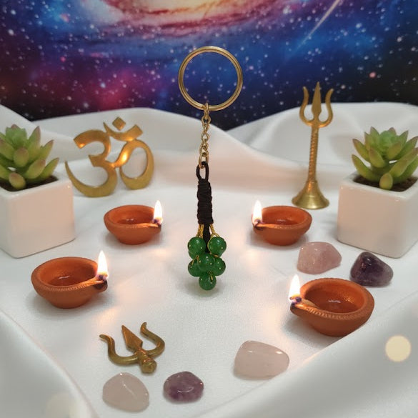 💚 Green Aventurine Luck Prosperity Crystal Keychain